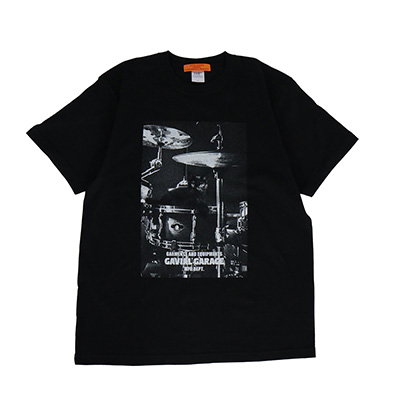 GVL-GG-77 SS TEE ON THE DRUMS BLACK