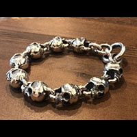 JANGO JBR-09 LARGE SKULL LINK BRACELET